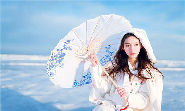 长白试管代怀生子多少钱一个？助孕之路的费用分析与方案选择